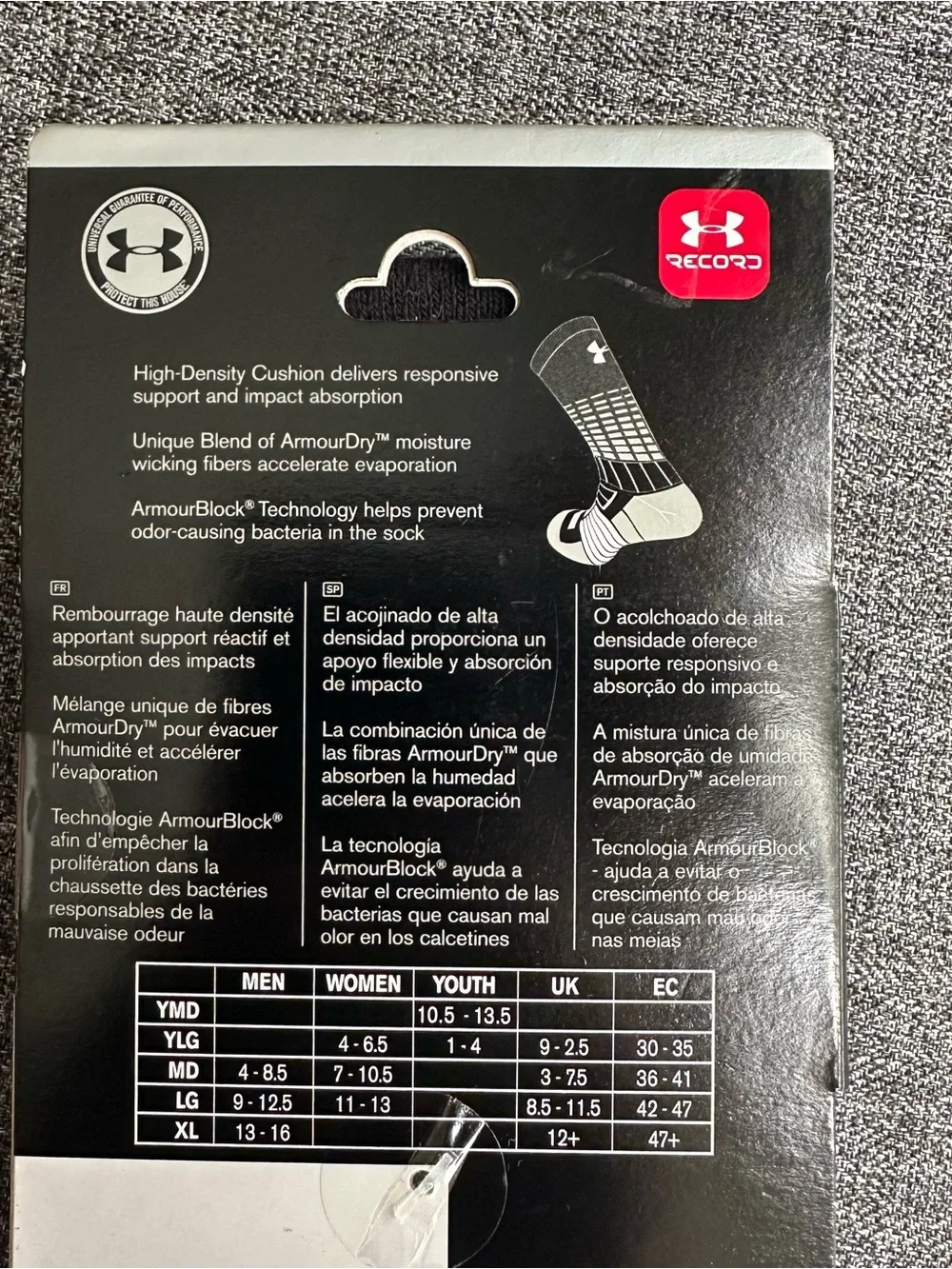 NWT Under Armour UA Unrivaled Crew Socks Royal Blue White U3605P13 Adult Large